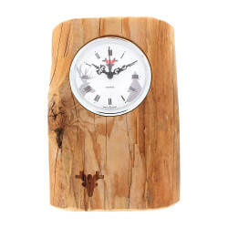 Horloge de forêt vieillie